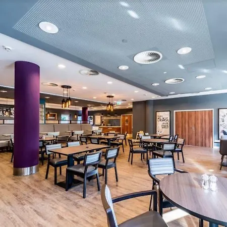Express Hotel