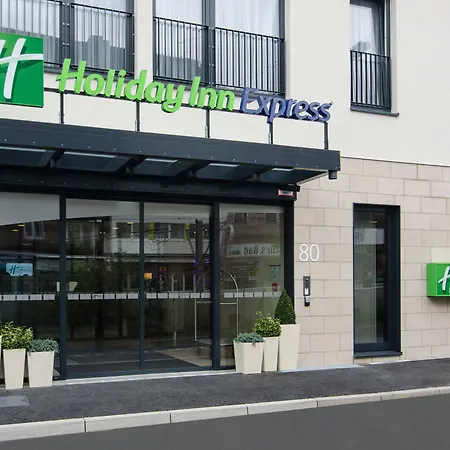 Express Hotel