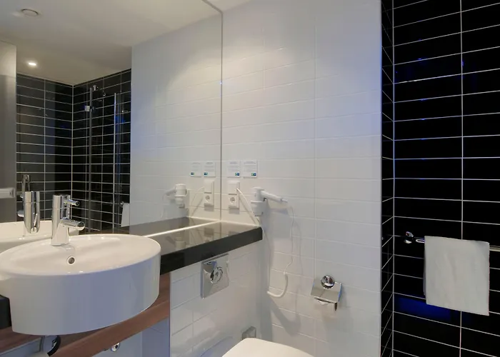 Express 뒤셀도르프